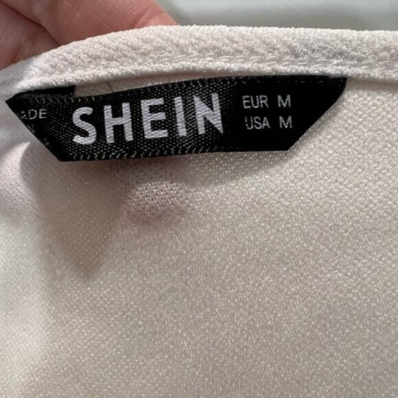 Shein Puffer Sleeve Top Size Medium - Picture 5 of 12